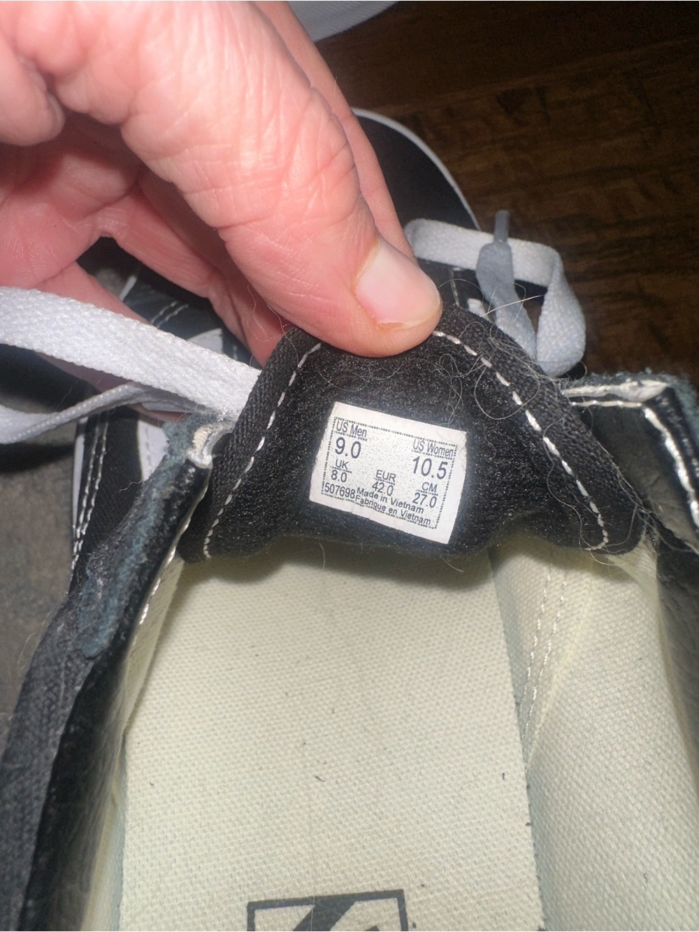 Vans Black and White Low-Top Skate Sneakers - Picture 4 of 6